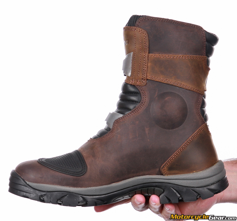 Viewing Images For Forma Adventure Low Boots Motorcyclegear Com